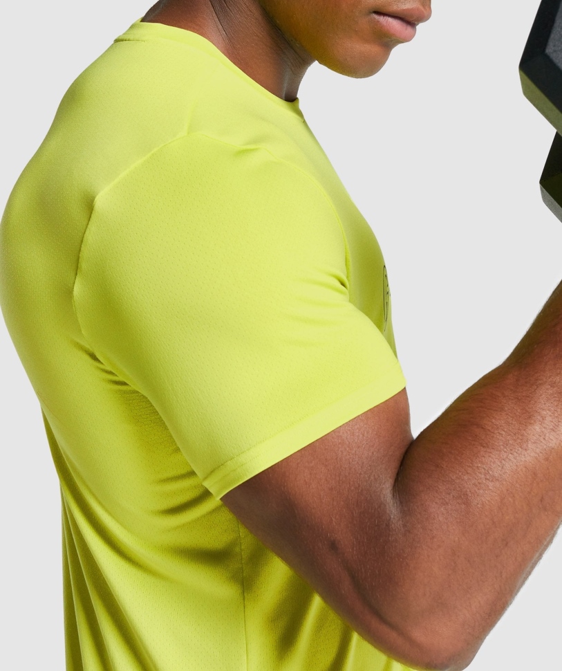 Gymshark άφιξη γραφικό μπλουζάκι κίτρινο