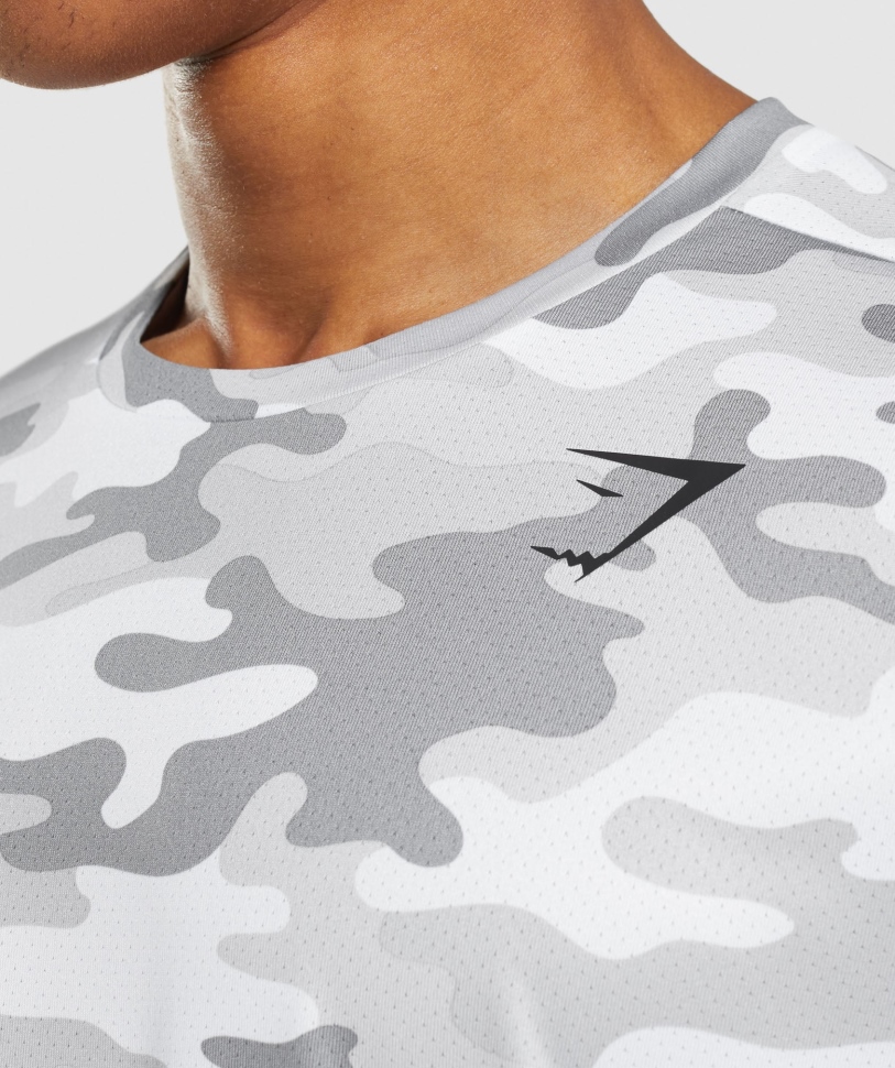 T-shirt άφιξης Gymshark σε γκρι ανοιχτό τύπωμα