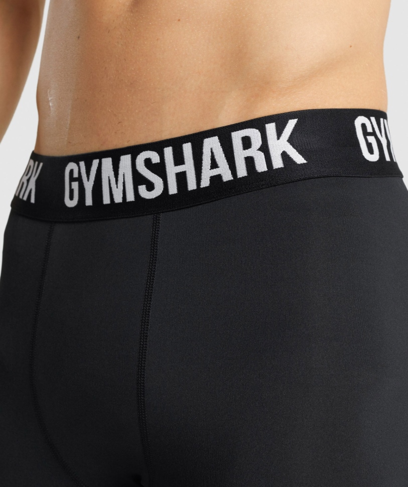 Μαύρο σορτς βάσης με στοιχείο Gymshark