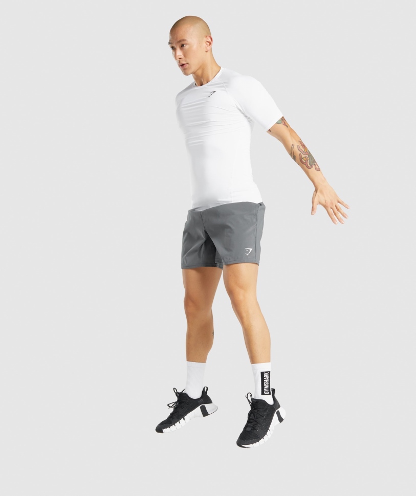 λευκό μπλουζάκι με βάση το στοιχείο Gymshark