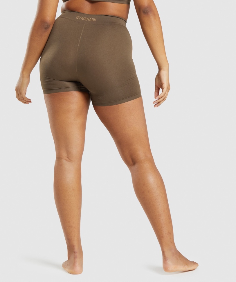 Gymshark μπόξερ χωρίς ραφές σε καφέ καρυδιά