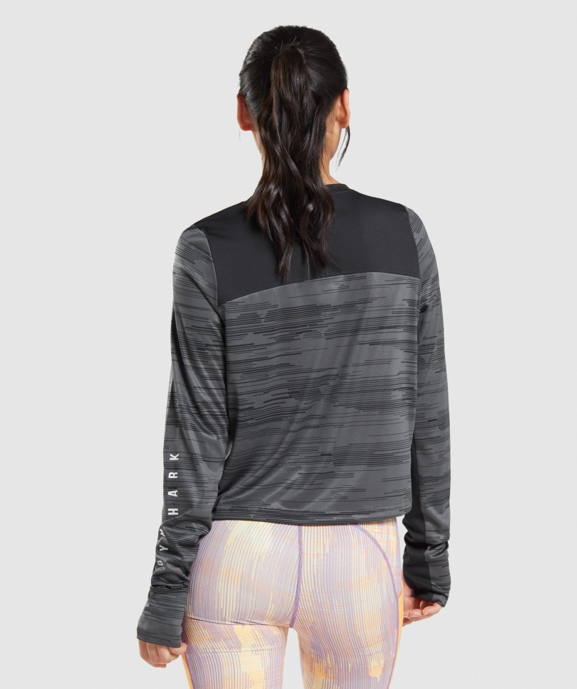 Gymshark Sport χαλαρό μακρυμάνικο μπλουζάκι μαύρο στάμπα