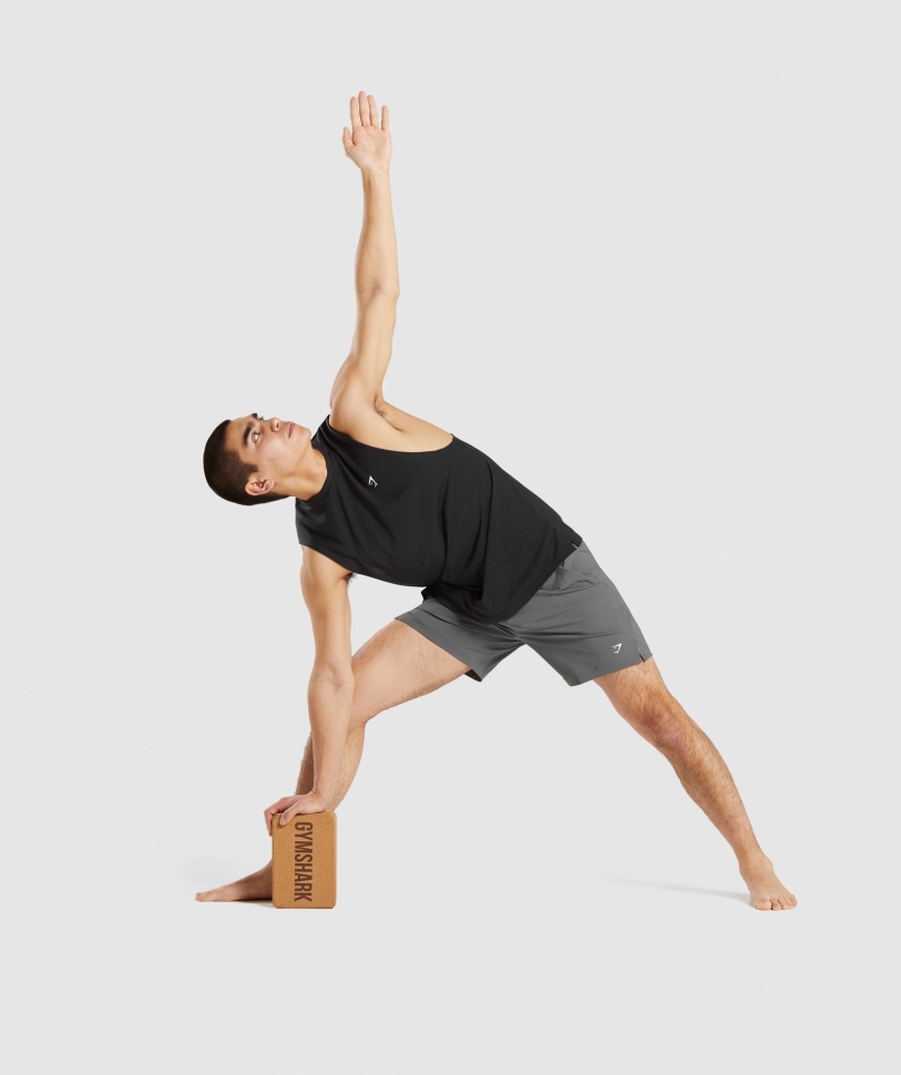 Μαύρο τανκ στούντιο γυμναστηρίου