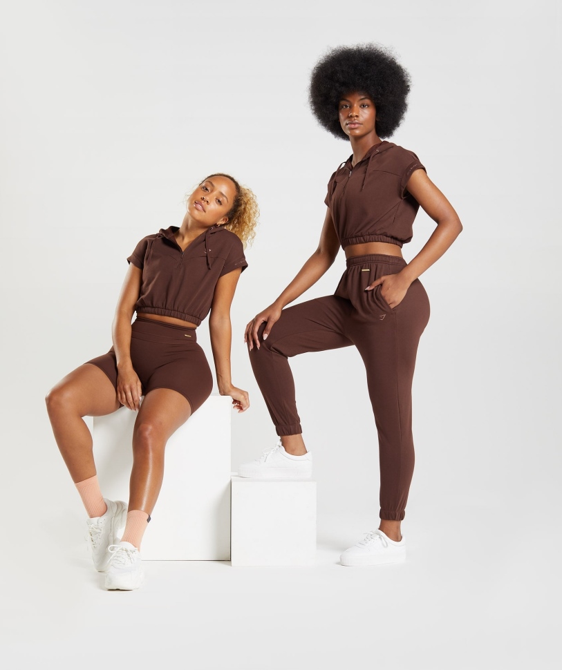 Gymshark Whitney Cropped αμάνικο φούτερ με κουκούλα αναζωπυρώνει το καφέ