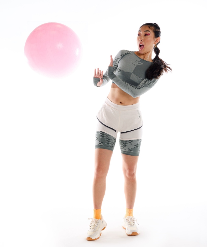 Gymshark Wtflex Cyborg χωρίς ραφές μακρυμάνικο Crop Top γκρι-μαύρο-ανοιχτό γκρι